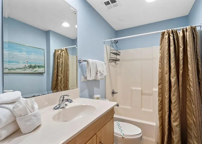 Apartment Island Tower 2203 By Youngs Suncoast