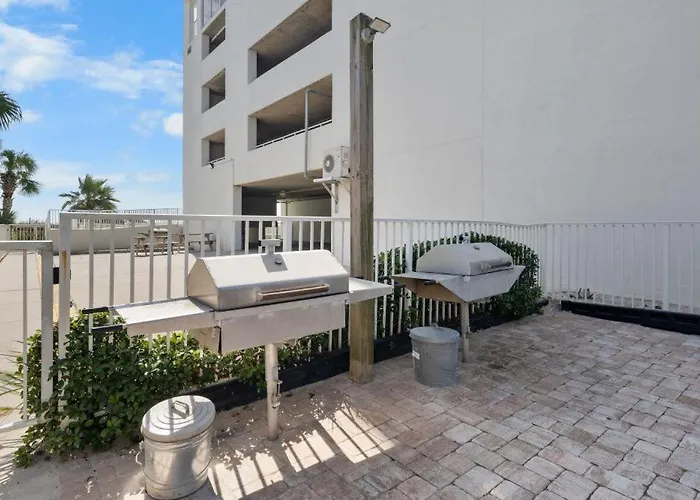 Apartment Island Tower 2203 By Youngs Suncoast